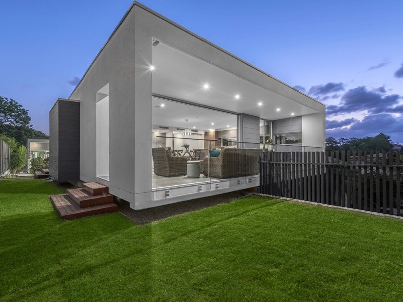 4 Stubley Street, Wavell Heights QLD 4012