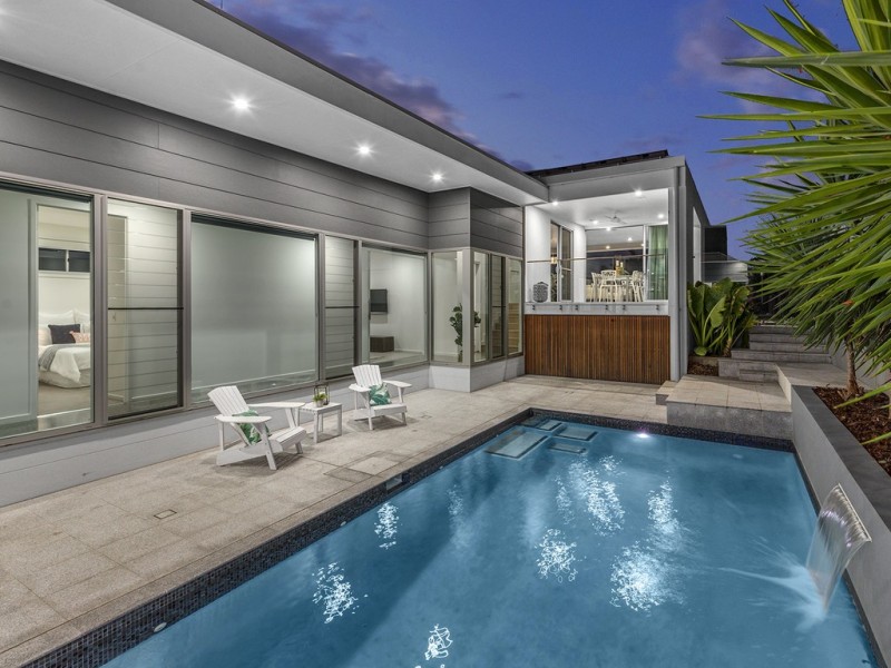 4 Stubley Street, Wavell Heights QLD 4012