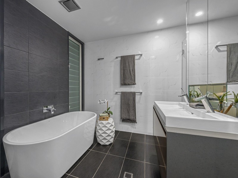 4 Stubley Street, Wavell Heights QLD 4012