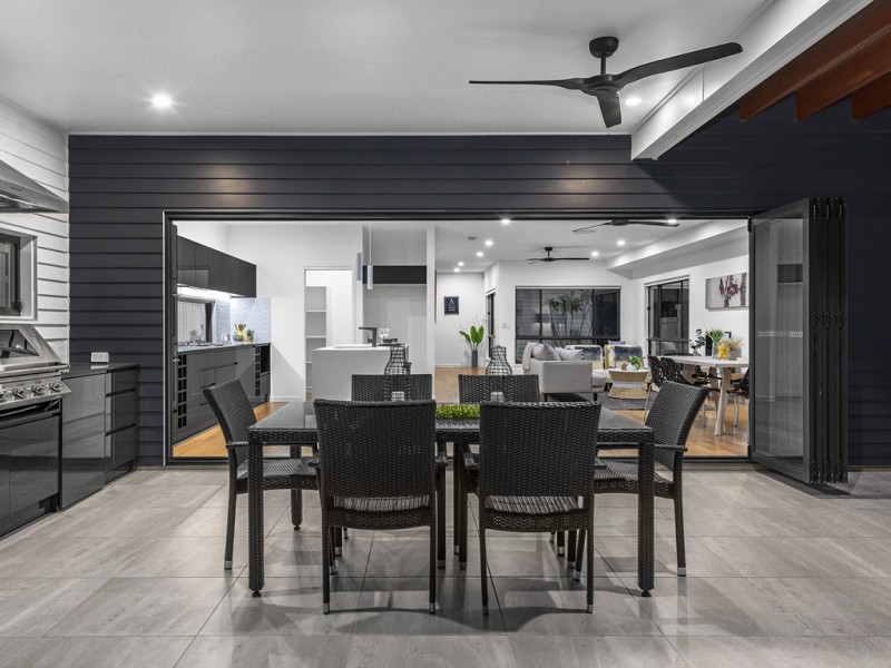 21 Bourne Street, Clayfield QLD 4011