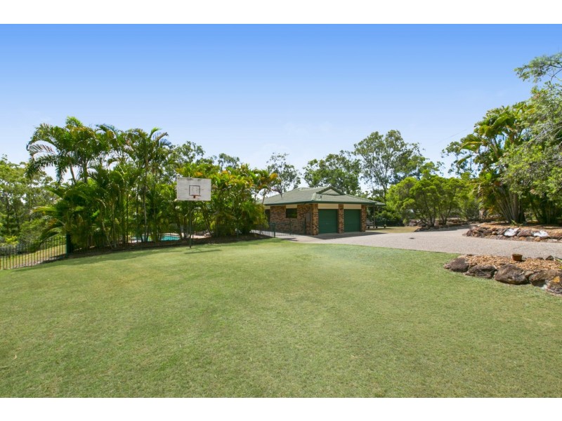77 Blackwall Road, Chuwar QLD 4306