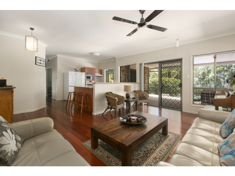 77 Blackwall Road, Chuwar QLD 4306