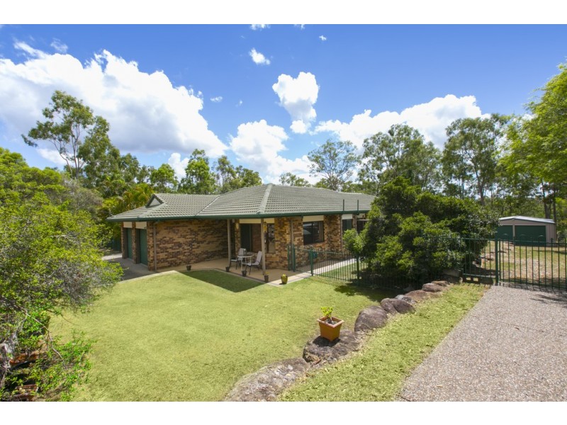 77 Blackwall Road, Chuwar QLD 4306