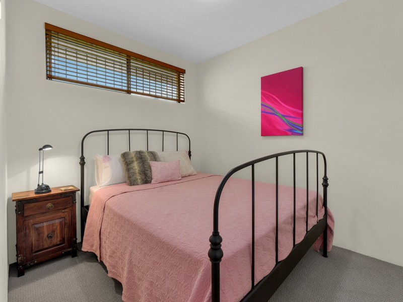 2/204 Kent Street, New Farm QLD 4005