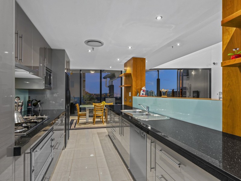 10/461 Adelaide Street, Brisbane City QLD 4000