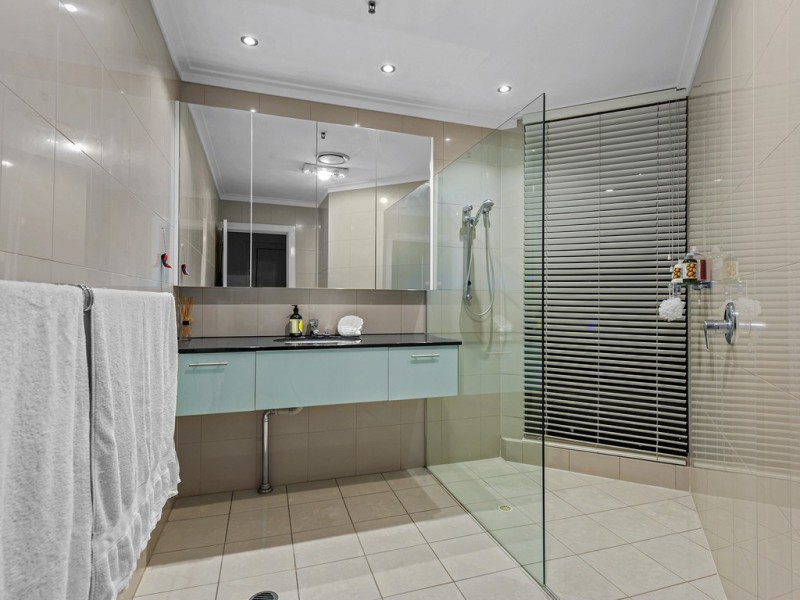 10/461 Adelaide Street, Brisbane City QLD 4000