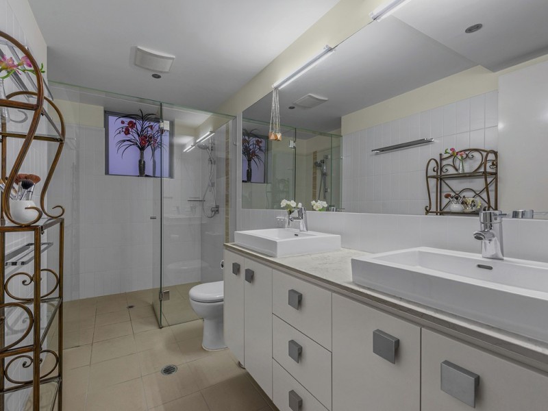 34/44 Addison Avenue, Bulimba QLD 4171