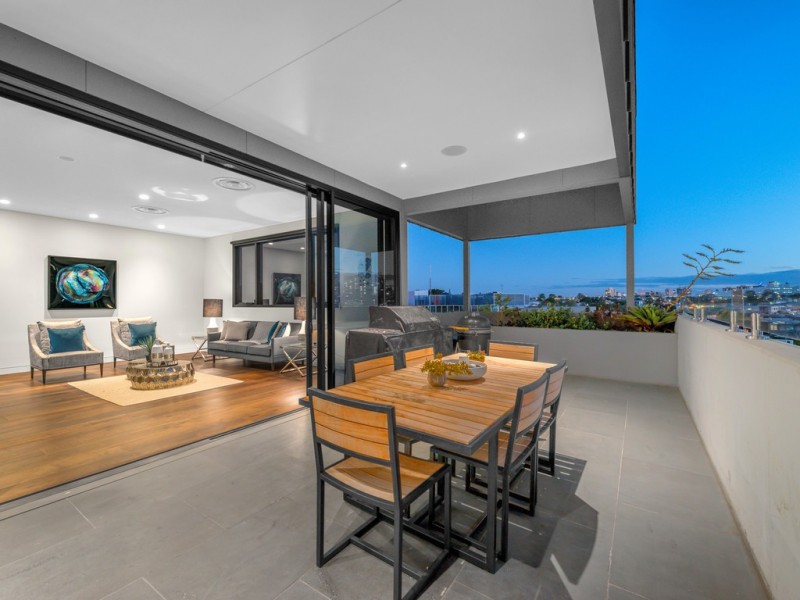 5a/5 Kyabra Street, Newstead QLD 4006