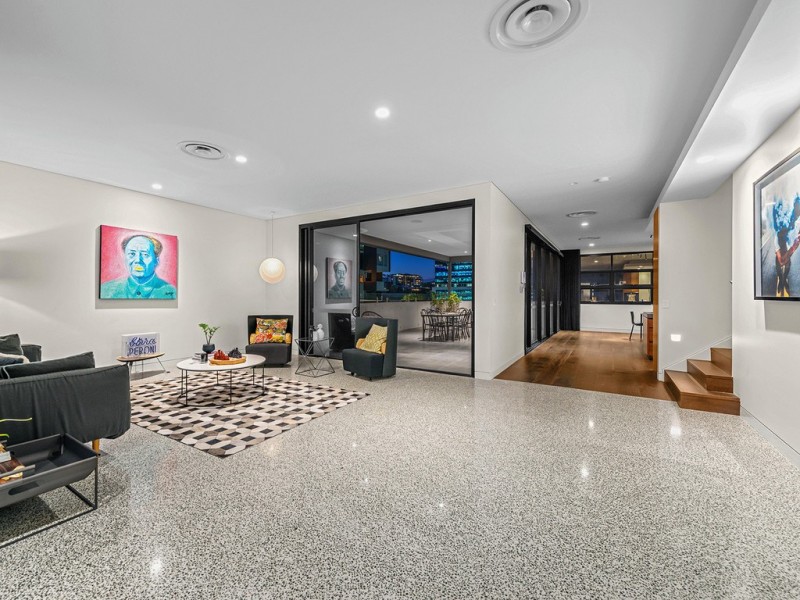 5a/5 Kyabra Street, Newstead QLD 4006