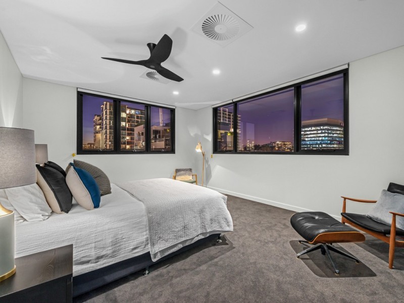 5a/5 Kyabra Street, Newstead QLD 4006