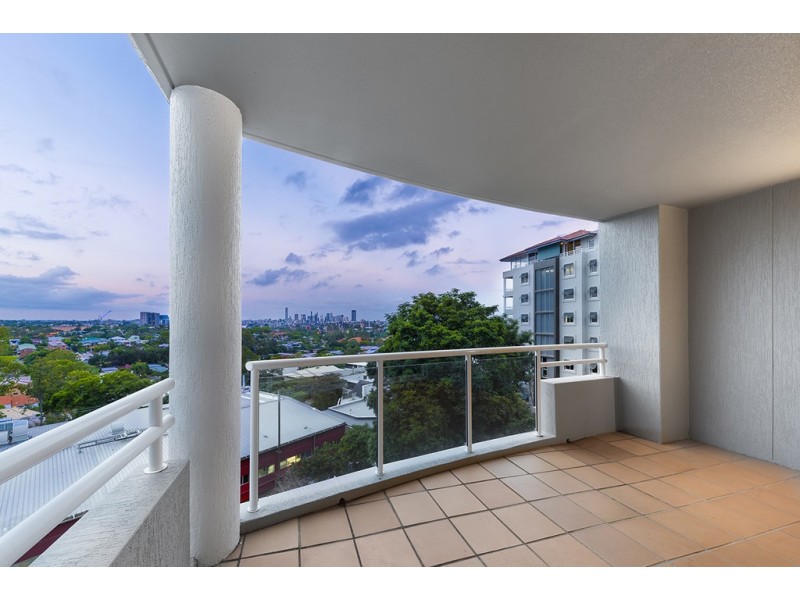 115/180 Swann Road, Taringa QLD 4068