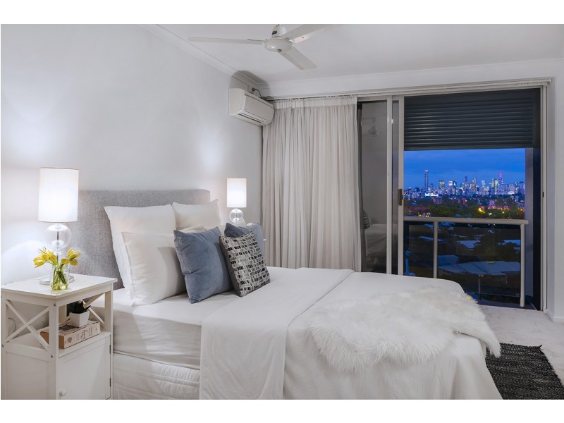 115/180 Swann Road, Taringa QLD 4068