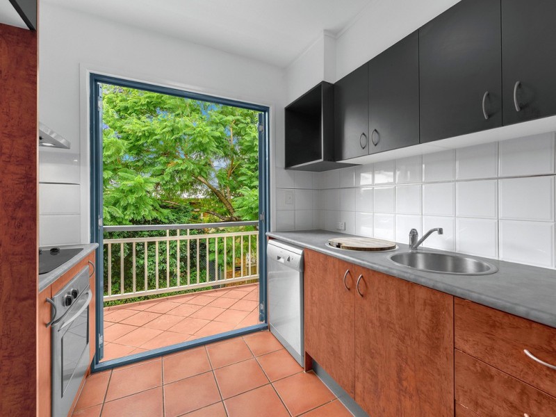 4/58 York Parade, Spring Hill QLD 4000