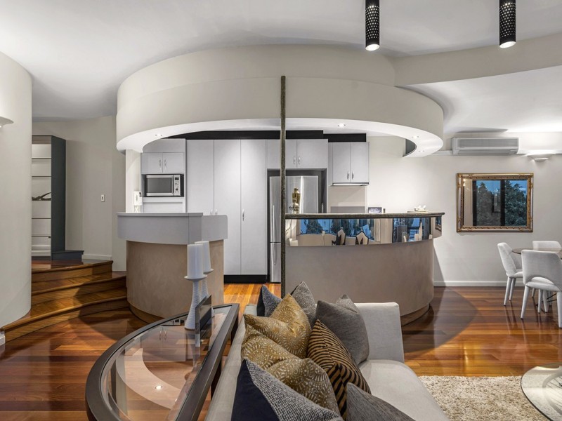 4/33 Hampstead Road, Highgate Hill QLD 4101