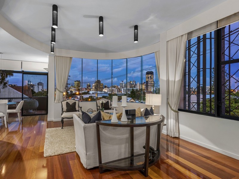 4/33 Hampstead Road, Highgate Hill QLD 4101