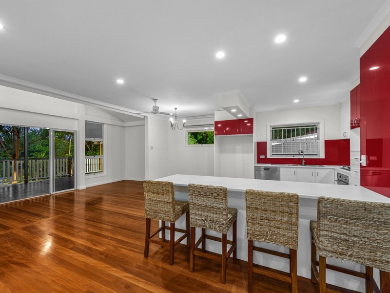 11 Jenkinson Street, Indooroopilly QLD 4068