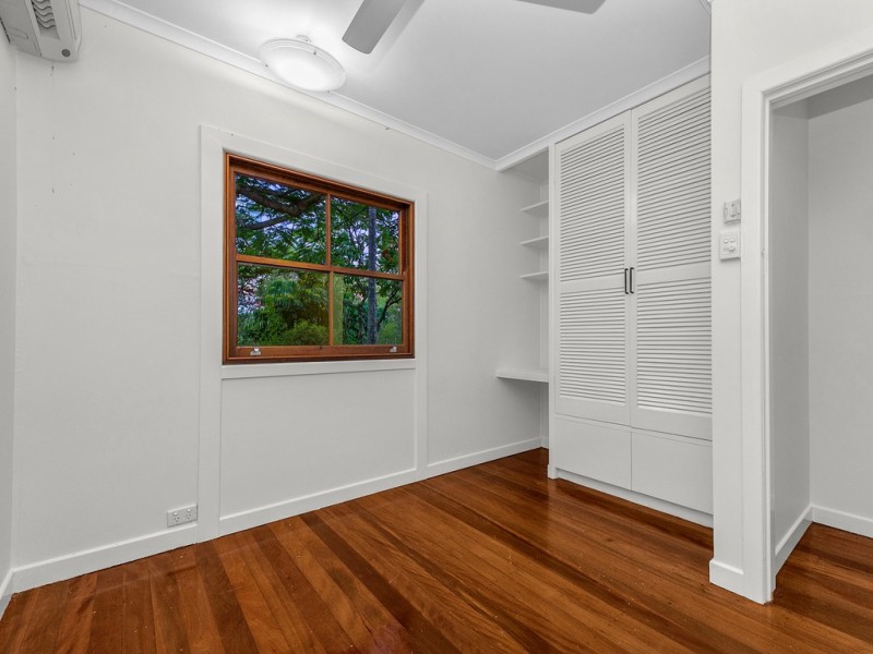 11 Jenkinson Street, Indooroopilly QLD 4068