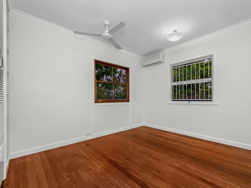 11 Jenkinson Street, Indooroopilly QLD 4068