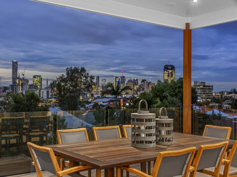35 – 37 Whynot Street, West End QLD 4101