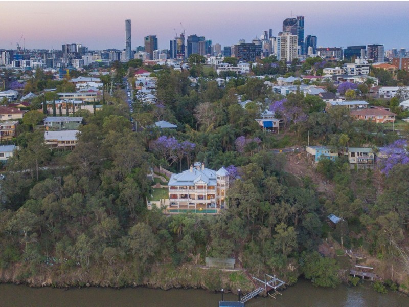 50 Dauphin Terrace, Highgate Hill QLD 4101