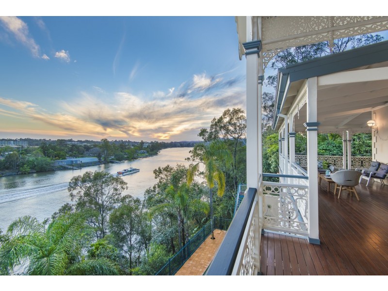 50 Dauphin Terrace, Highgate Hill QLD 4101