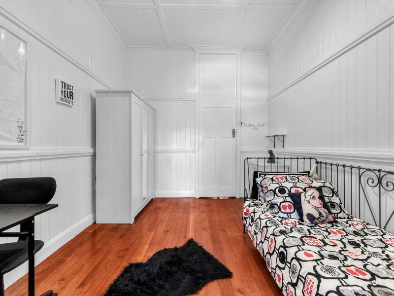 16 Graham Street, Alderley QLD 4051