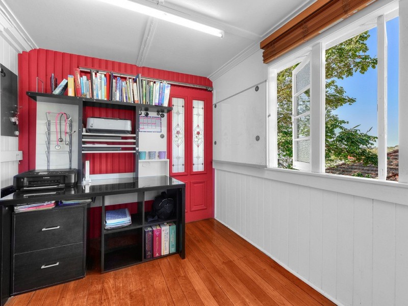 16 Graham Street, Alderley QLD 4051