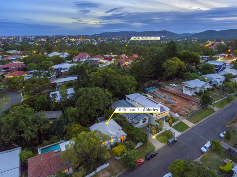 16 Graham Street, Alderley QLD 4051