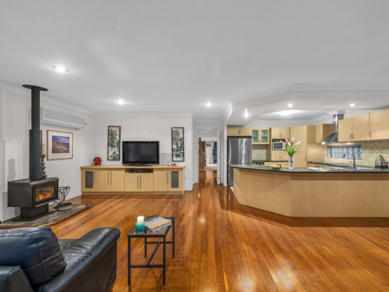 40 Joynt Street, Hamilton QLD 4007