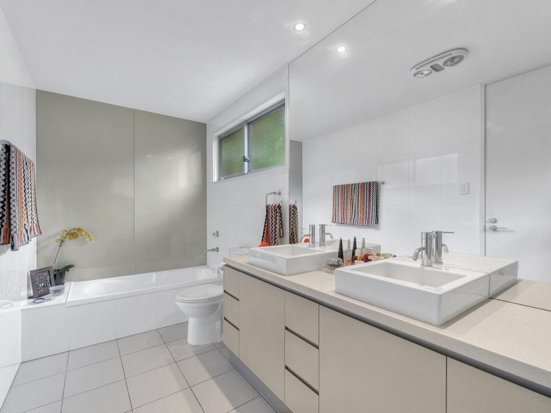 3/28-42 Annie Street, New Farm QLD 4005