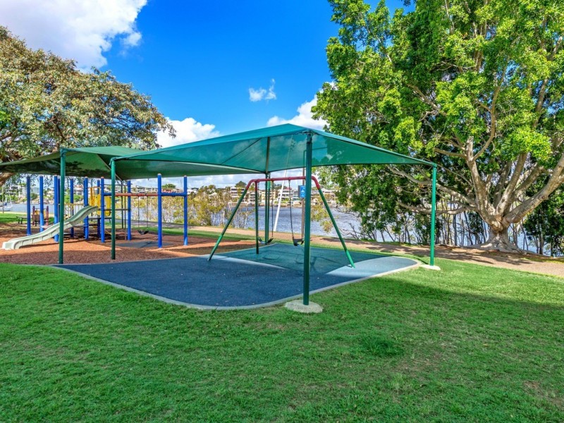 9/148 Oxlade Drive, New Farm QLD 4005