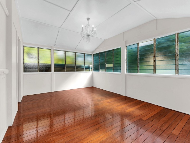 25 Aberleigh Road, Herston QLD 4006