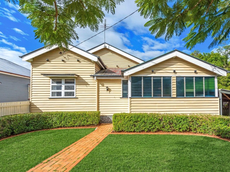 25 Aberleigh Road, Herston QLD 4006