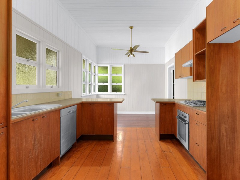 25 Aberleigh Road, Herston QLD 4006