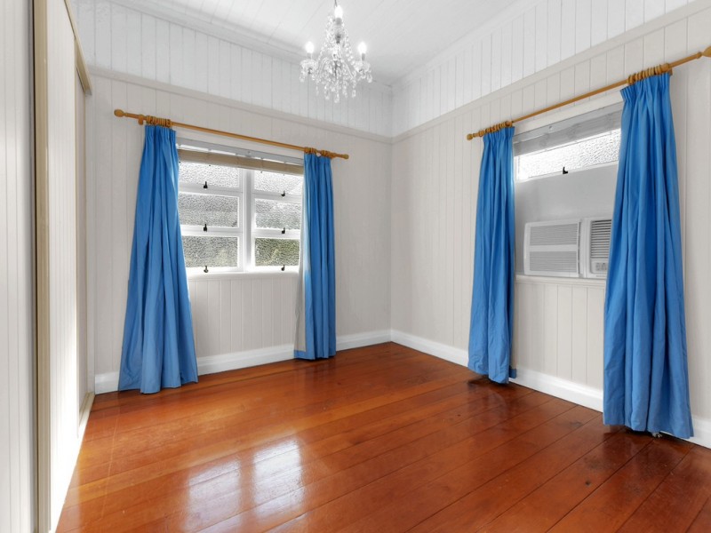 25 Aberleigh Road, Herston QLD 4006