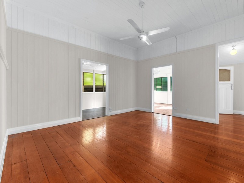 25 Aberleigh Road, Herston QLD 4006