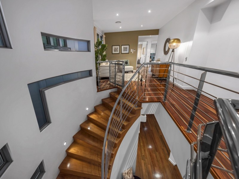 51 Orleigh Street, West End QLD 4101