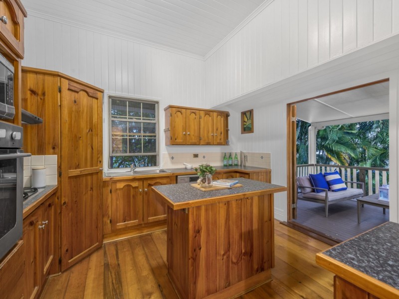 15 Gorman Street, Wooloowin QLD 4030