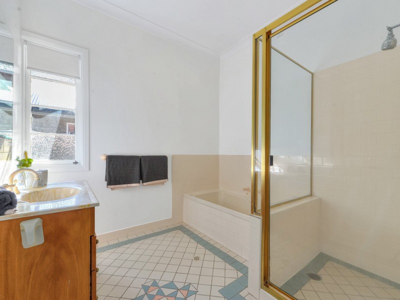 84 Bilsen Road, Wavell Heights QLD 4012