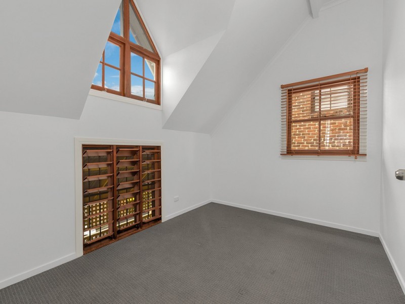 101 Bradley Street, Spring Hill QLD 4000