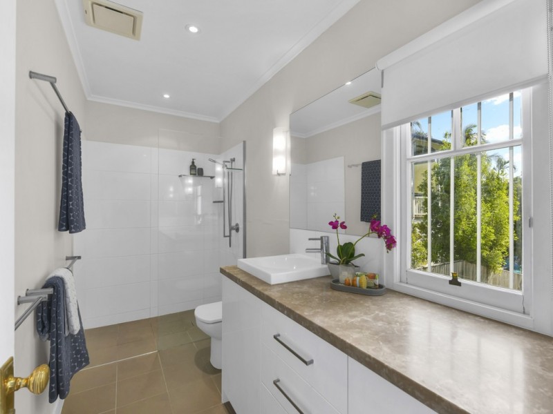 51 Quinn Street, Toowong QLD 4066