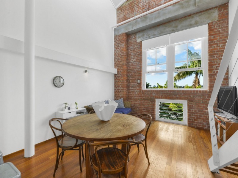 128/53 Vernon Terrace, Teneriffe QLD 4005