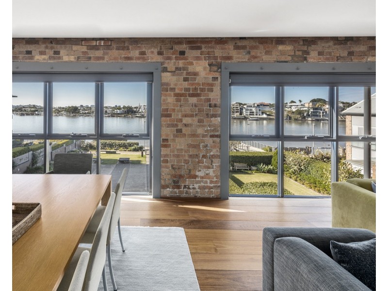 2211/32 Refinery Parade, New Farm QLD 4005