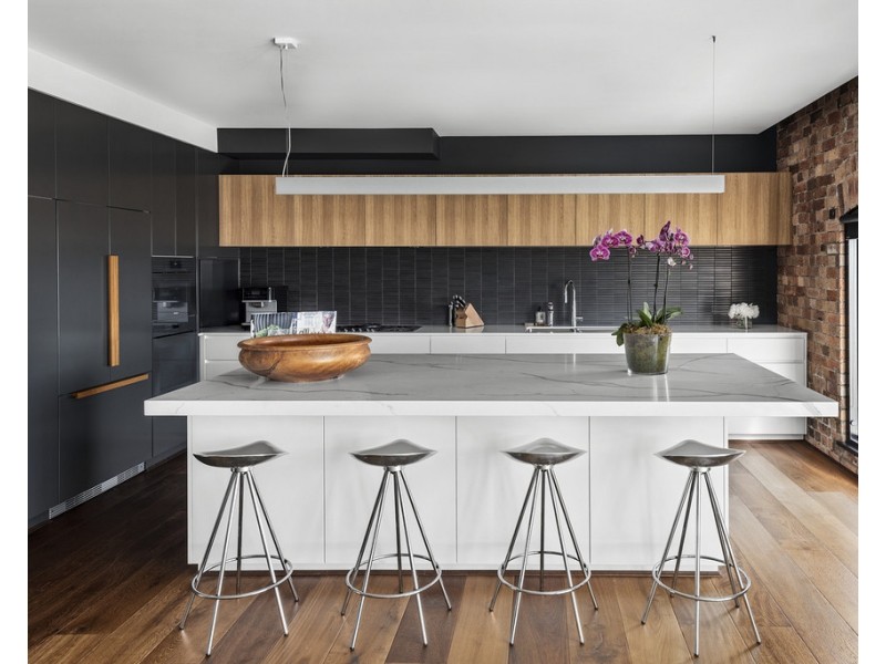 2211/32 Refinery Parade, New Farm QLD 4005