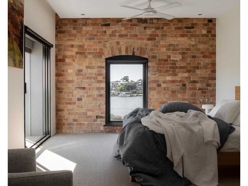 2211/32 Refinery Parade, New Farm QLD 4005