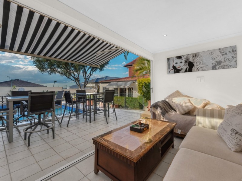 10 Liverpool Road, Clayfield QLD 4011