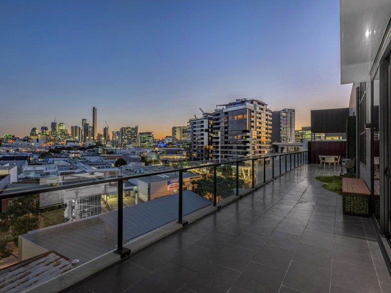 5b/5 Kyabra Street, Newstead QLD 4006