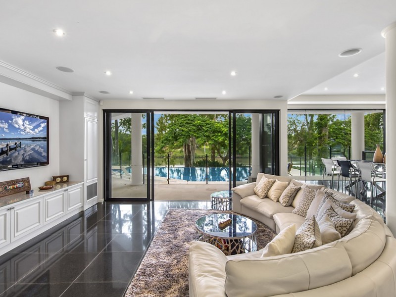 36 Needham Street, Fig Tree Pocket QLD 4069