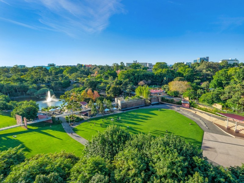 3113/3 Parkland Boulevard, Brisbane City QLD 4000