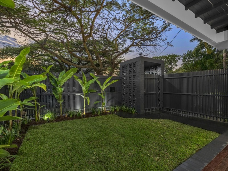 63 Charlton Street, Ascot QLD 4007